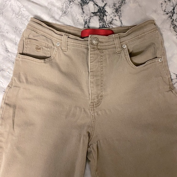 COMFY KHAKI JEANS - Picture 6 of 6